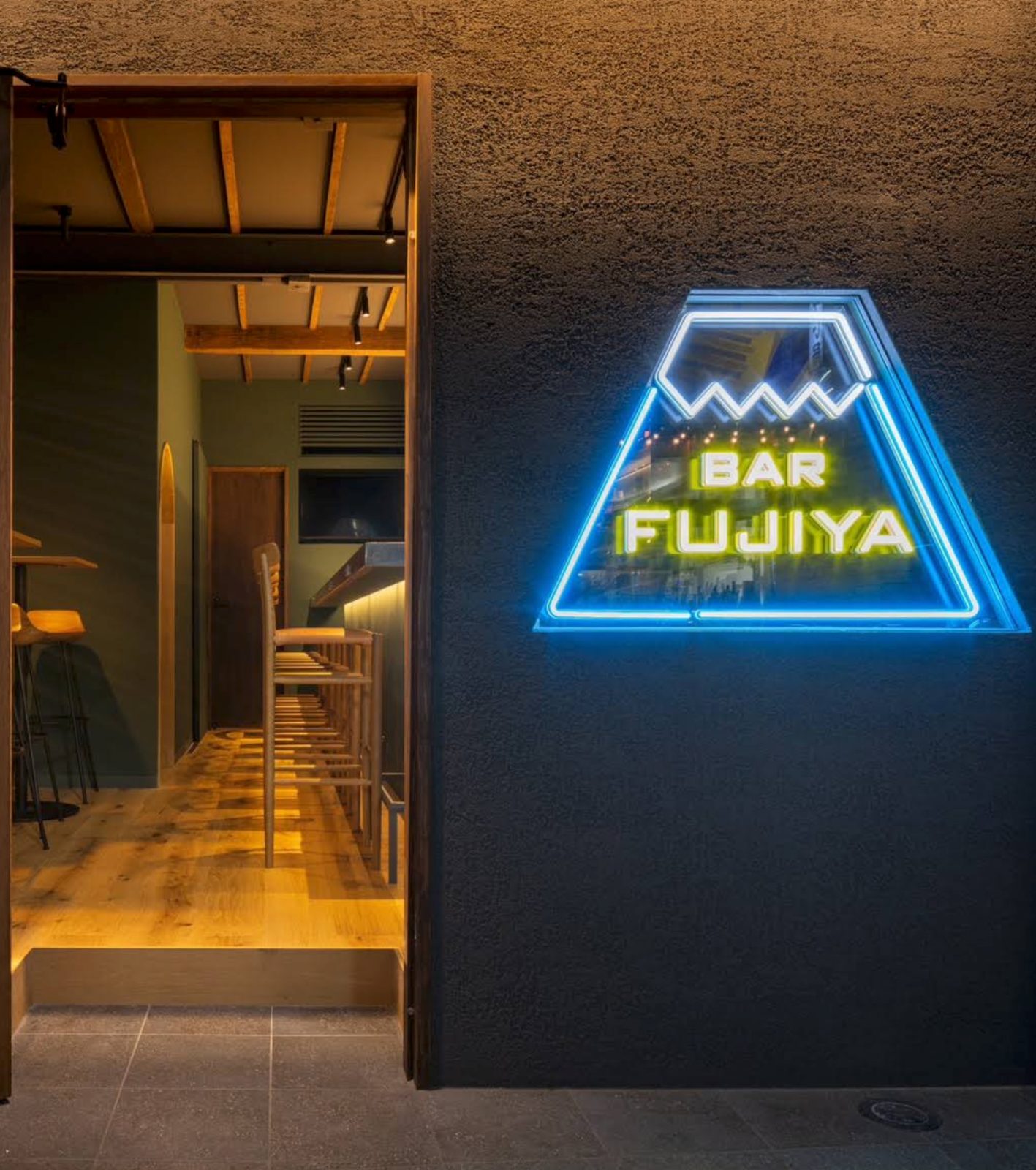 BAR FUJIYA 店内写真2
